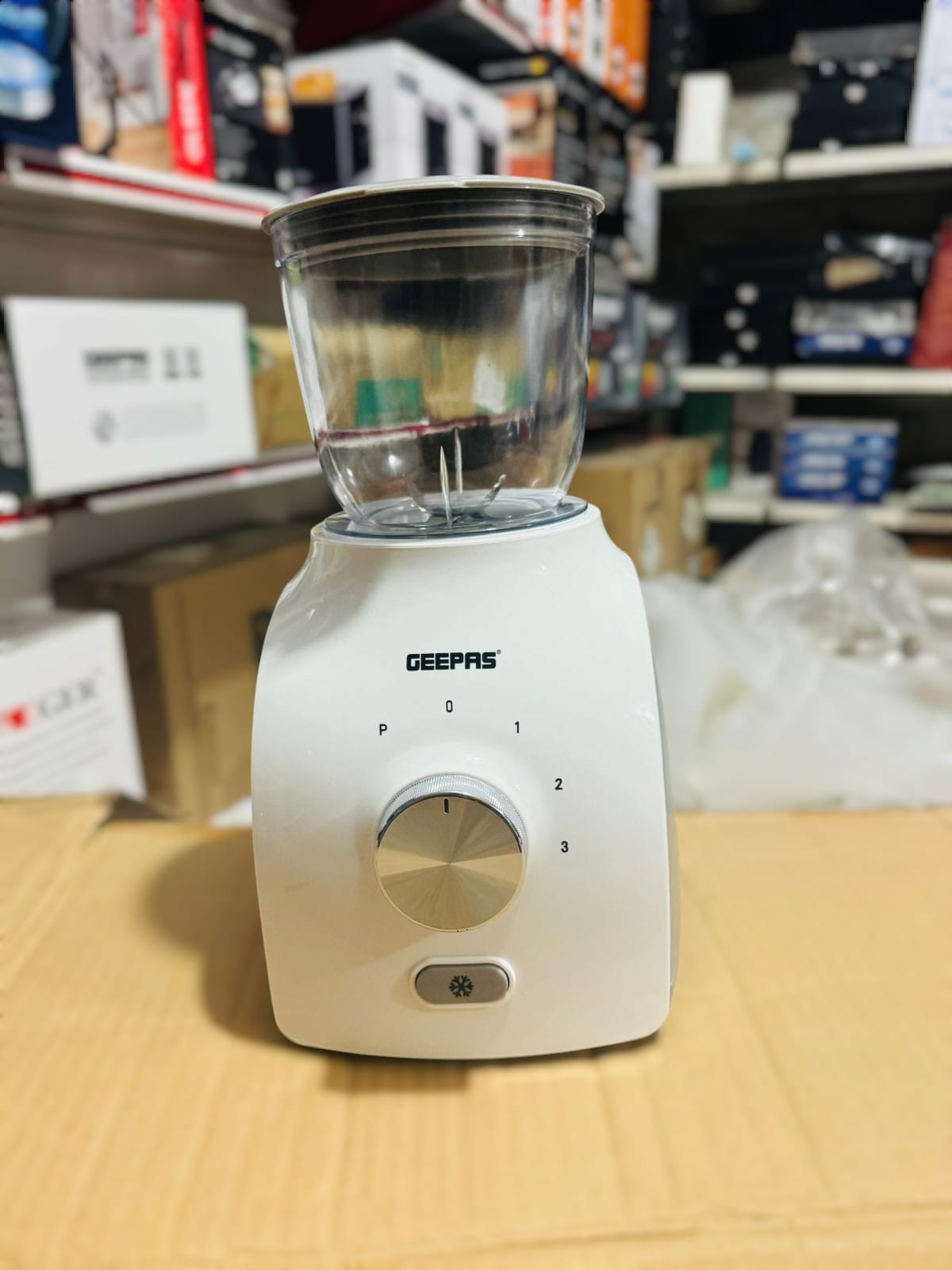 GEEPAS 600W 3 in 1 Blender-44034