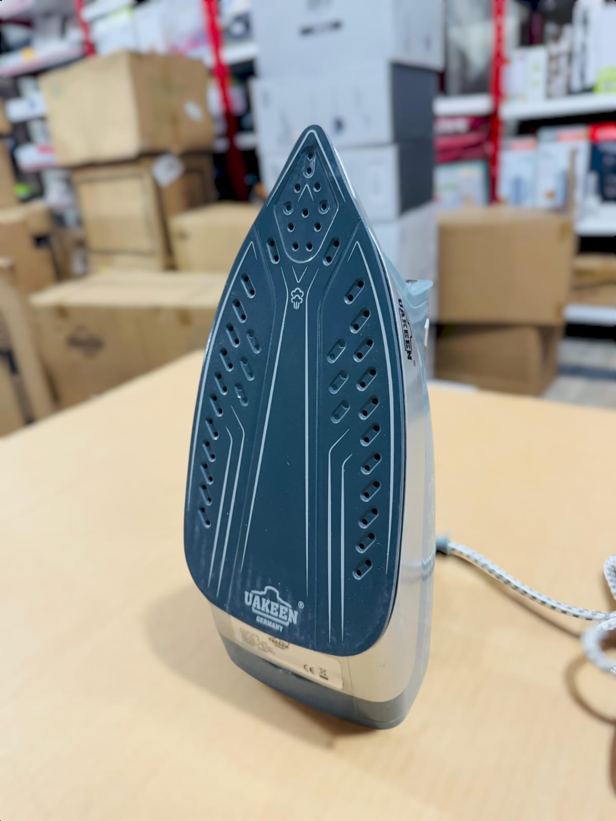 Uakeen Germany Digital Steam Iron ZL-809