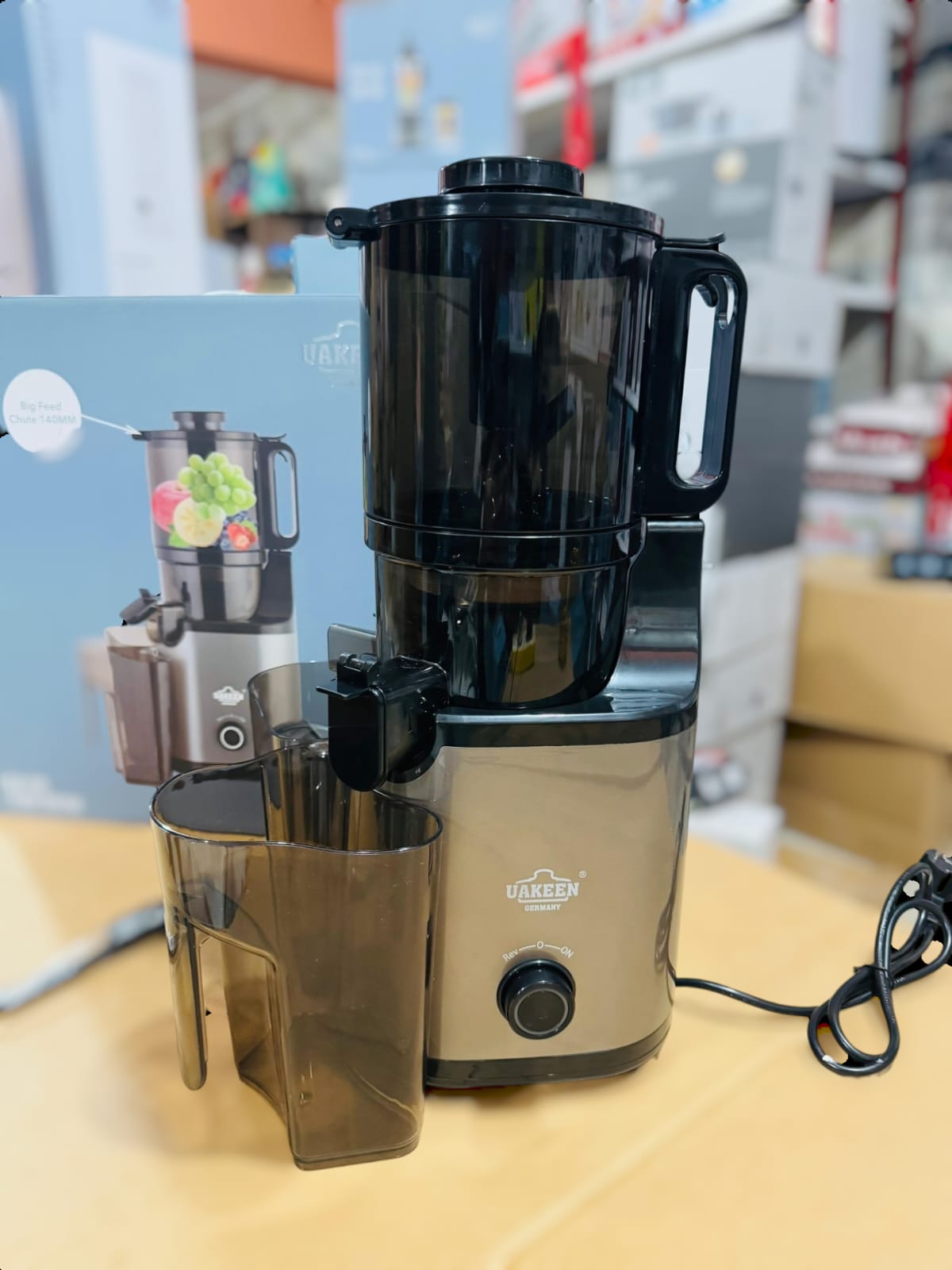 Uakeen Germany Slow Juicer ZZL-2206