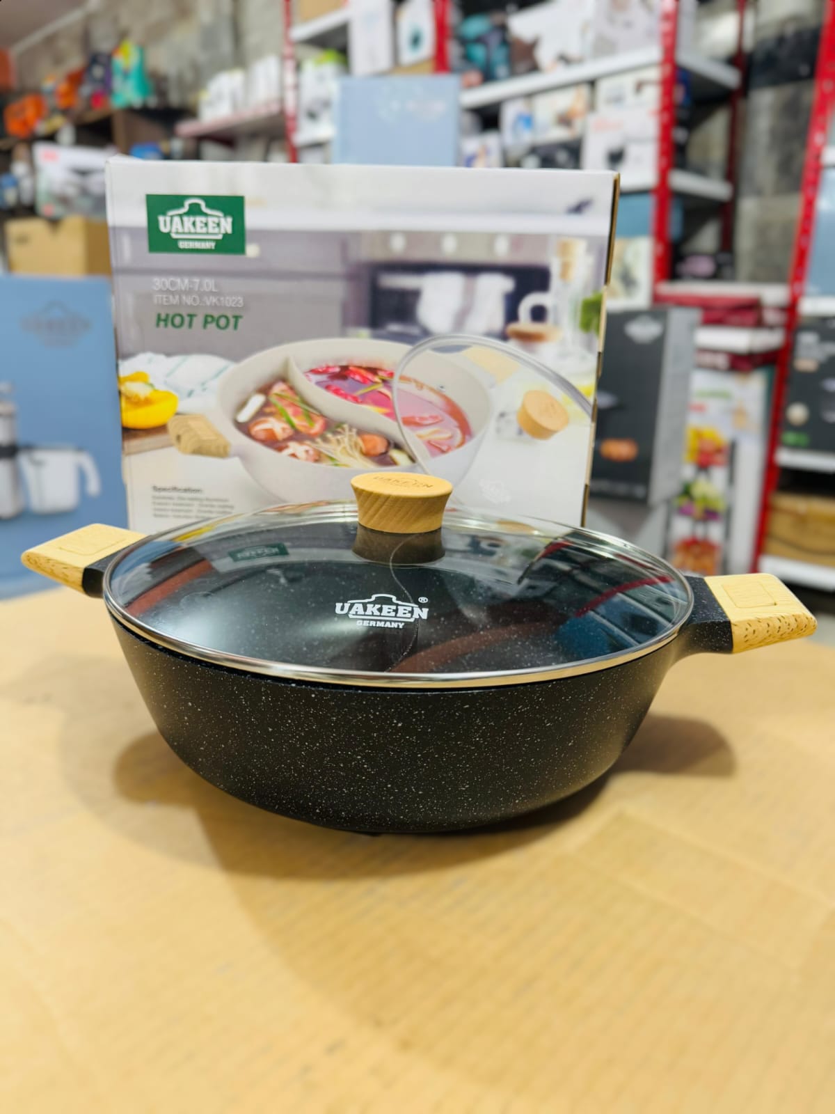 Uakeen Germany Induction Die-Cast Granite Hot Pot VK-1023