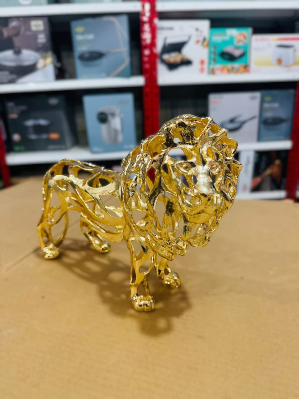 Golden Metal Lion Sculpture Show Piece