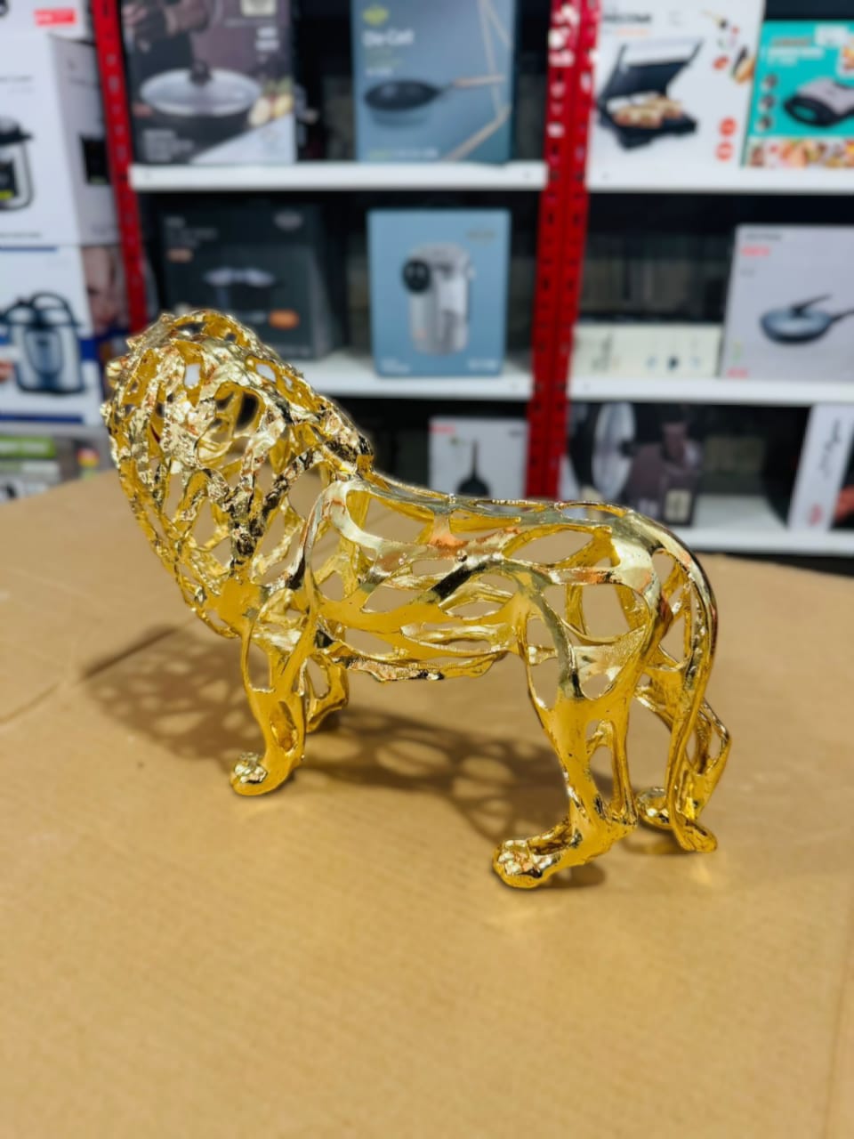 Golden Metal Lion Sculpture Show Piece