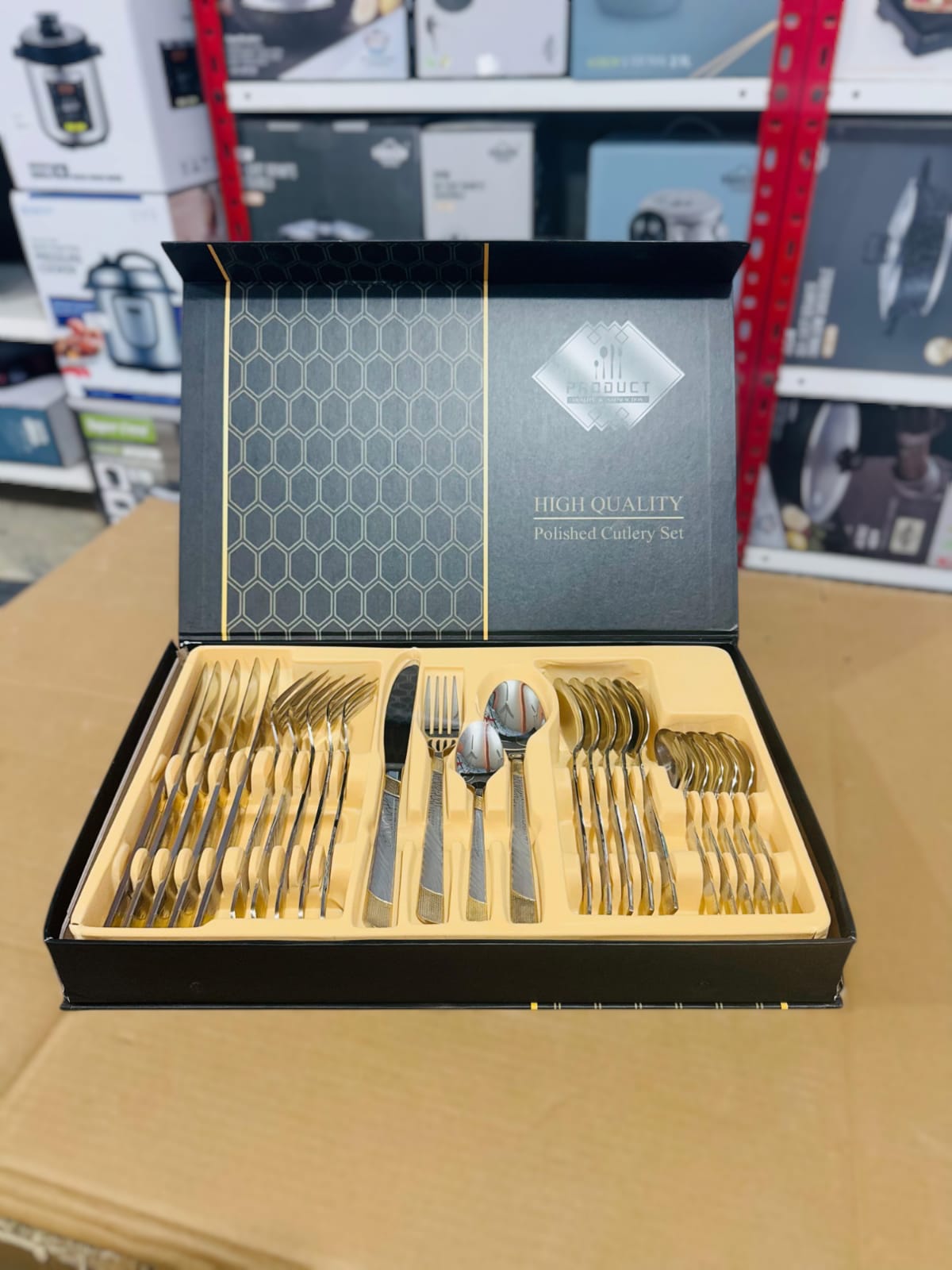 Imported 24pcs Embossed Cutlery Set-Zah