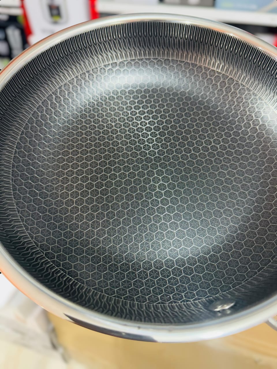 Honeycomb Laser Coated Steel Frypan