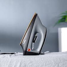 Geepas Heavy Duty Dry Iron 1200W-2748