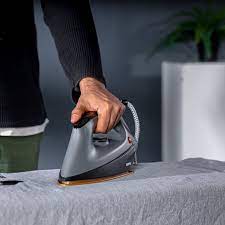 Geepas Heavy Duty Dry Iron 1200W-2748